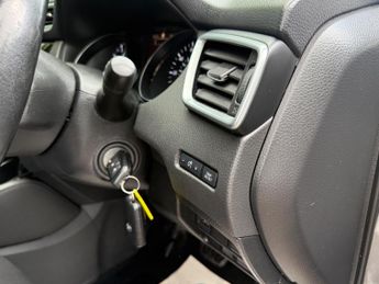 Nissan Qashqai 1.2 DIG-T Acenta XTRON Euro 6 (s/s) 5dr