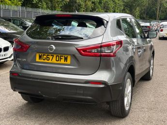 Nissan Qashqai 1.2 DIG-T Acenta XTRON Euro 6 (s/s) 5dr