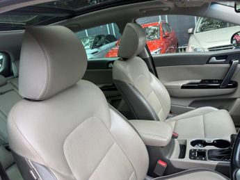 Kia Sportage 2.0 CRDi First Edition Auto AWD Euro 6 5dr
