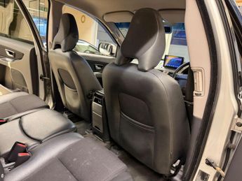 Volvo XC90 2.4 D5 Active Geartronic AWD 5dr