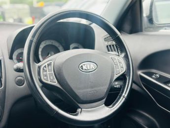 Kia Ceed 1.4 SR Special Edition 5dr
