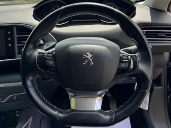 Peugeot 308 1.2 PureTech Allure EAT Euro 6 (s/s) 5dr