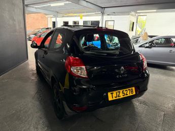 Renault Clio 1.2 Dynamique TomTom Euro 5 3dr