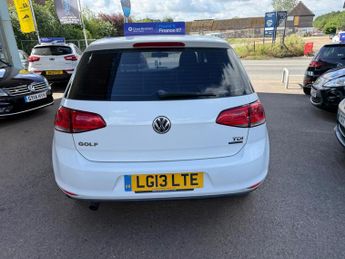 Volkswagen Golf 1.6 TDI BlueMotion Tech SE DSG Euro 5 (s/s) 5dr