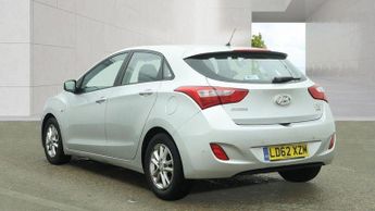 Hyundai i30 1.6 CRDi Active Auto Euro 5 5dr
