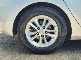 Hyundai i30 1.6 CRDi Active Auto Euro 5 5dr