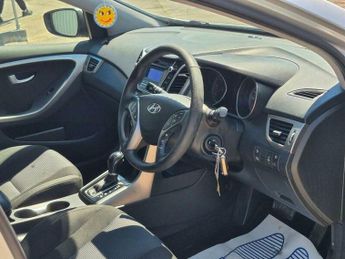 Hyundai i30 1.6 CRDi Active Auto Euro 5 5dr