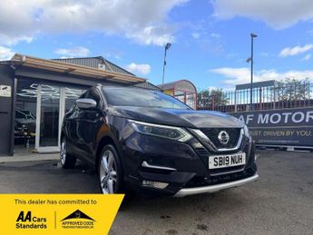 Nissan Qashqai 1.3 DIG-T N-Motion Euro 6 (s/s) 5dr