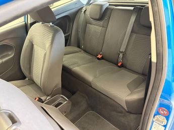 Ford Fiesta 1.0T EcoBoost Zetec Euro 5 (s/s) 3dr