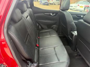 Nissan Qashqai 1.2 DIG-T Tekna XTRON 2WD Euro 5 (s/s) 5dr