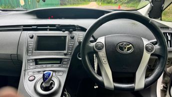 Toyota Prius 1.8 VVT-h T Spirit CVT Euro 5 (s/s) 5dr