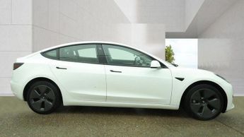 Tesla Model 3 Auto RWD 4dr
