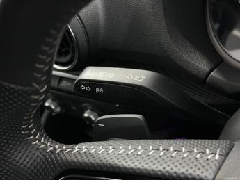 Audi Q2 1.5 TFSI CoD 35 S line S Tronic Euro 6 (s/s) 5dr