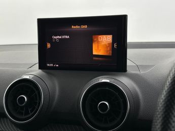 Audi Q2 1.5 TFSI CoD 35 S line S Tronic Euro 6 (s/s) 5dr