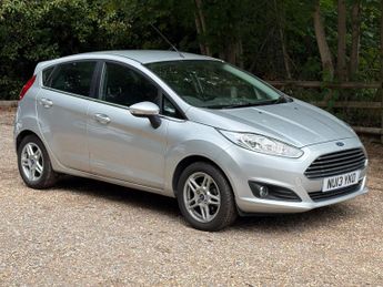 Ford Fiesta 1.0 Zetec Euro 5 (s/s) 5dr