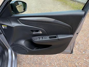 Vauxhall Corsa Electric 50kWh SRi Nav Premium Auto 5dr (7.4Kw Charger)
