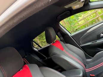 Vauxhall Corsa Electric 50kWh SRi Nav Premium Auto 5dr (7.4Kw Charger)