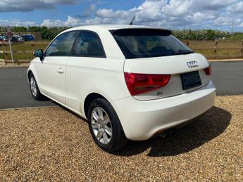 Audi A1 1.4 TFSI Sport S Tronic Euro 5 (s/s) 3dr