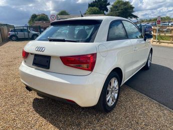Audi A1 1.4 TFSI Sport S Tronic Euro 5 (s/s) 3dr