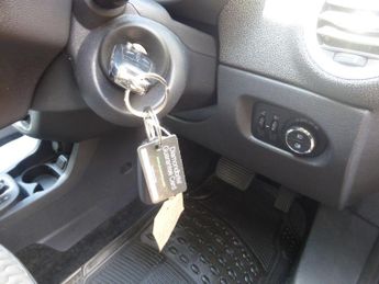 Vauxhall Corsa 1.4 16V SE Auto Euro 5 5dr