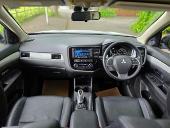 Mitsubishi Outlander 2.0h 12kWh GX4h CVT 4WD Euro 5 (s/s) 5dr