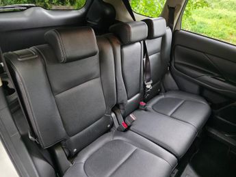 Mitsubishi Outlander 2.0h 12kWh GX4h CVT 4WD Euro 5 (s/s) 5dr