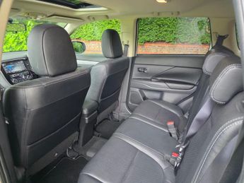 Mitsubishi Outlander 2.0h 12kWh GX4h CVT 4WD Euro 5 (s/s) 5dr