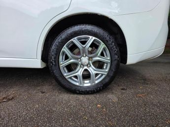Mitsubishi Outlander 2.0h 12kWh GX4h CVT 4WD Euro 5 (s/s) 5dr