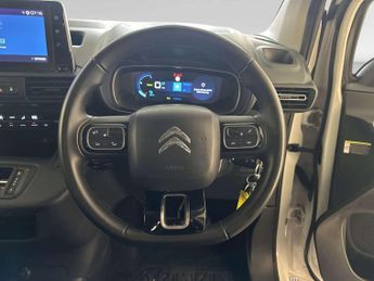 Citroen e-Berlingo 50kWh Flair XTR M MPV 5dr Electric Auto (7.4kW Charger) (136 ps)