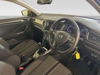 Volkswagen T-Roc 1.5 TSI GPF EVO SE SUV 5dr Petrol Manual Euro 6 (s/s) (150 ps)