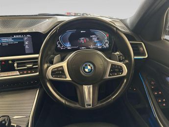 BMW 3 Series 2.0 330e 12kWh M Sport Touring 5dr Petrol Plug-in Hybrid Auto Eu