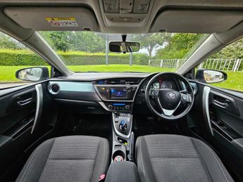Toyota Auris 1.8 VVT-h Icon CVT Euro 5 (s/s) 5dr