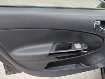 Vauxhall Corsa 1.4 16V SE Euro 5 5dr