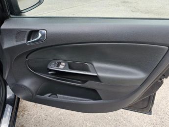 Vauxhall Corsa 1.4 16V SE Euro 5 5dr