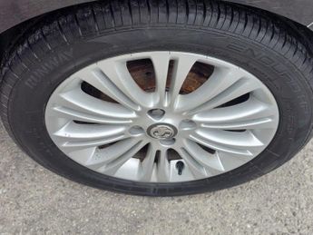 Vauxhall Corsa 1.4 16V SE Euro 5 5dr