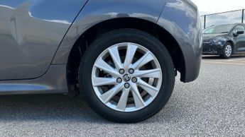 Toyota Yaris 1.5 VVT-h Icon E-CVT Euro 6 (s/s) 5dr
