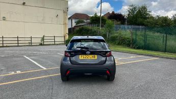 Toyota Yaris 1.5 VVT-h Icon E-CVT Euro 6 (s/s) 5dr