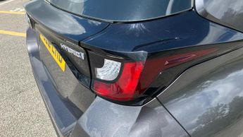 Toyota Yaris 1.5 VVT-h Icon E-CVT Euro 6 (s/s) 5dr