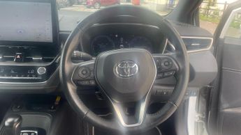 Toyota Corolla 1.8 VVT-h Design CVT Euro 6 (s/s) 5dr