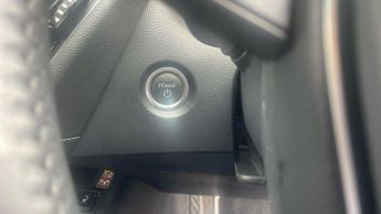 Toyota Corolla 1.8 VVT-h Design CVT Euro 6 (s/s) 5dr
