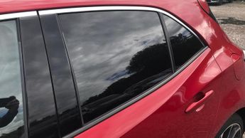 Toyota Corolla 1.8 VVT-h Excel CVT Euro 6 (s/s) 5dr
