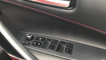 Toyota Corolla 1.8 VVT-h Excel CVT Euro 6 (s/s) 5dr