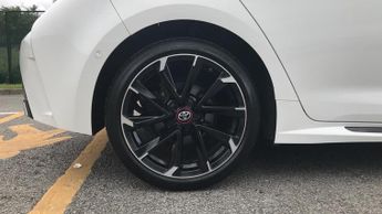 Toyota Corolla 2.0 VVT-h GR SPORT CVT Euro 6 (s/s) 5dr