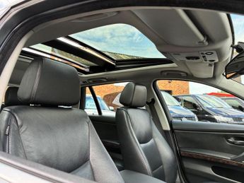 BMW 3 Series 2.5 325i SE Touring Auto Euro 4 5dr