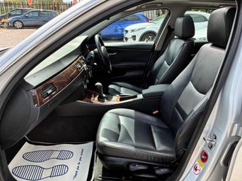 BMW 3 Series 2.5 325i SE Touring Auto Euro 4 5dr