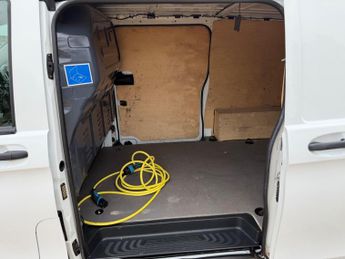 Mercedes-Benz eVito 114 e 41kWh Progressive Auto FWD L2 6dr (LWB)