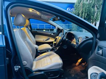 Ford Mondeo 2.0 TDCi Titanium X Euro 5 5dr