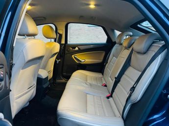 Ford Mondeo 2.0 TDCi Titanium X Euro 5 5dr
