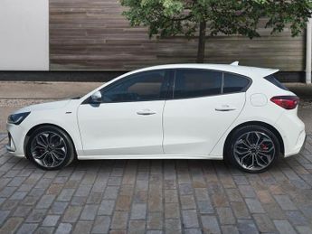 Ford Focus 1.0T Mild Hybrid EcoBoost ST-Line X Hatchback 5dr P Automatic