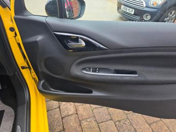 Citroen DS3 1.6 VTi DStyle Plus Auto Euro 5 3dr